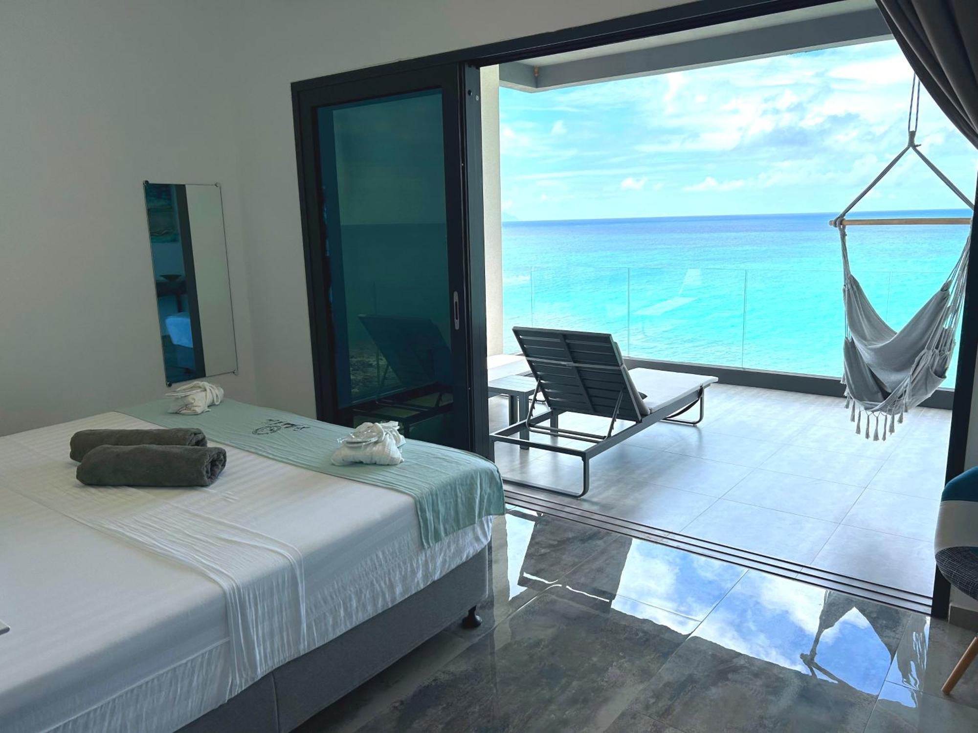 Condostmaarten By The Sea -Adults Only- Koolbaai Exterior foto